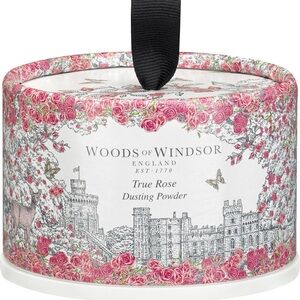 Woods of Windsor Rose Talcum Powder Floral Dusting Powder